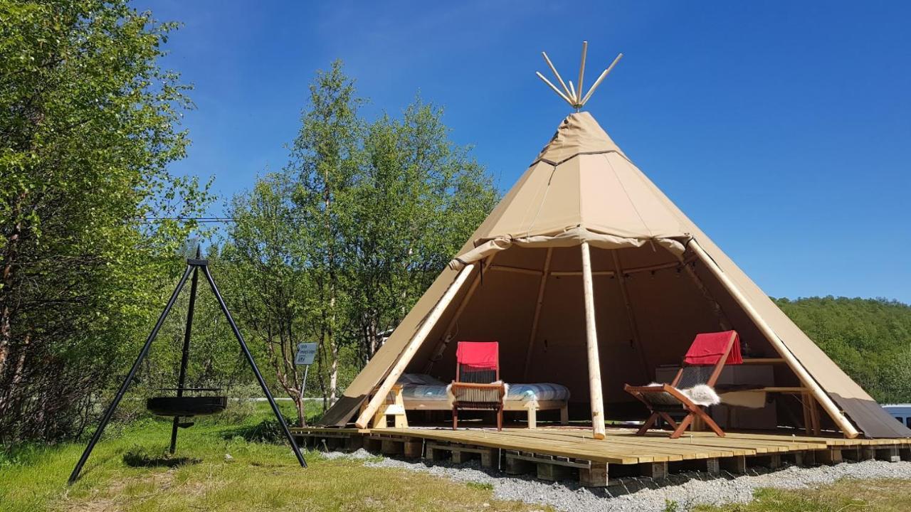 Fjallnaes Camping & Lodges Ostra Malmagen Eksteriør bilde